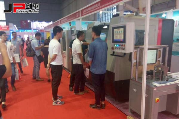 新能源汽車全面發(fā)展，劍平助力汽車智能化|動平衡機