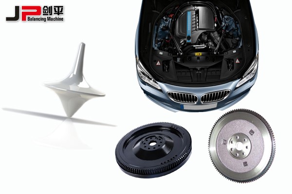 你知道為什么汽車發(fā)動機飛輪這么大嗎？