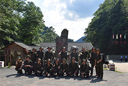 凝聚一心 勇闖牯牛降 —上海劍平管理團隊野外拓展之行