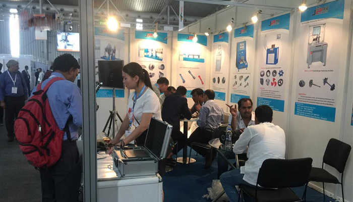 劍平平衡機(jī)—印度國(guó)際機(jī)床展會(huì)正在如火如荼地進(jìn)行中